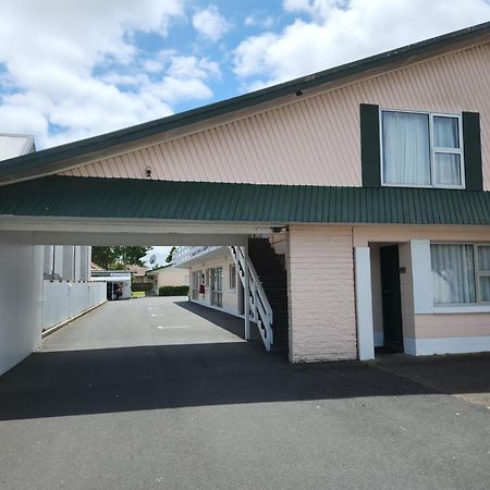 Cedar Lodge Motel Hamilton Exteriör bild